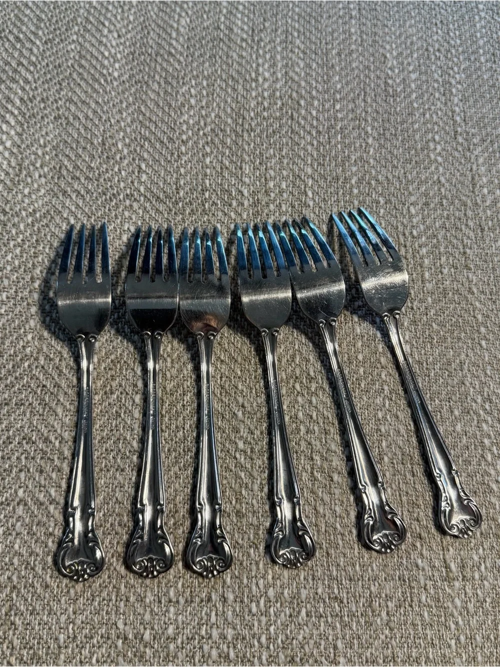 Farberwear FRWFRW79 Pattern FRW79 : Stainless Salad Fork Set Length Is 6 & 5/8